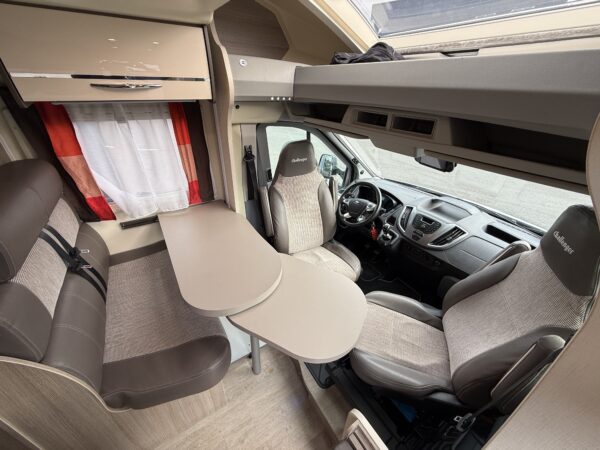 Challenger 278 EB Lit central + Lit pavillon + Lit dinette – Image 4