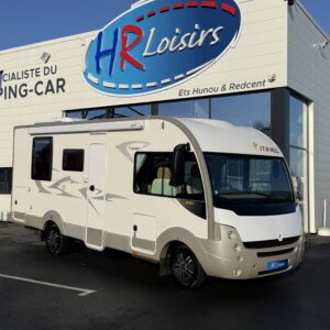 Intégral Itineo MB 690 Lit central + Lit pavillon + Attelage + Options